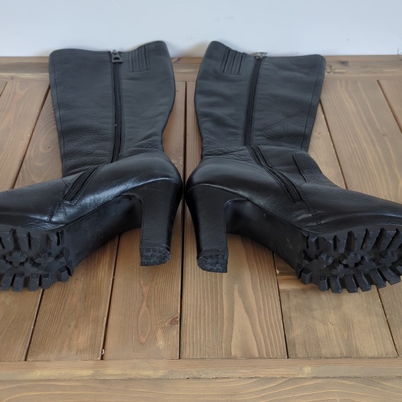 RUDSAK Textured Black Leather Heeled Boots - Picture 7 of 12